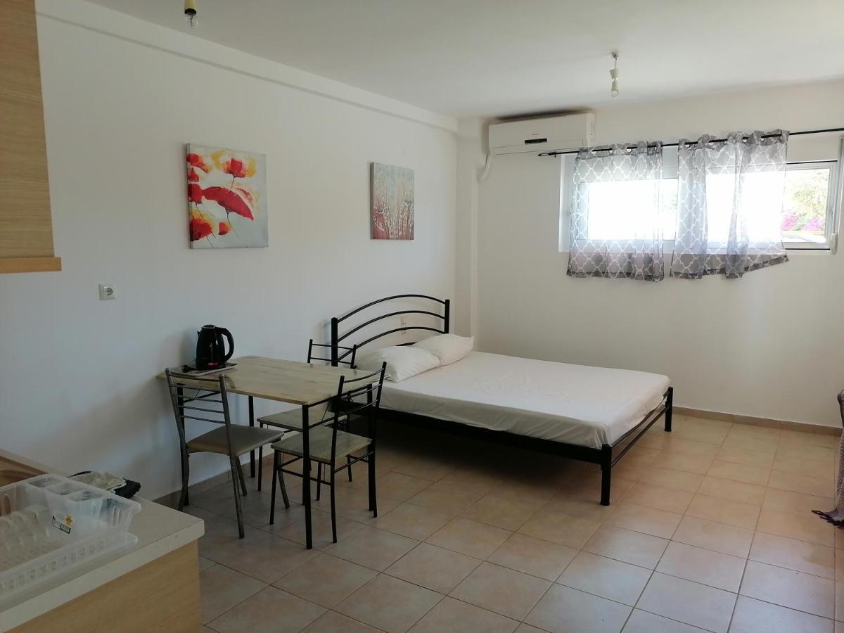 Appartamento Marina Kanali  Esterno foto